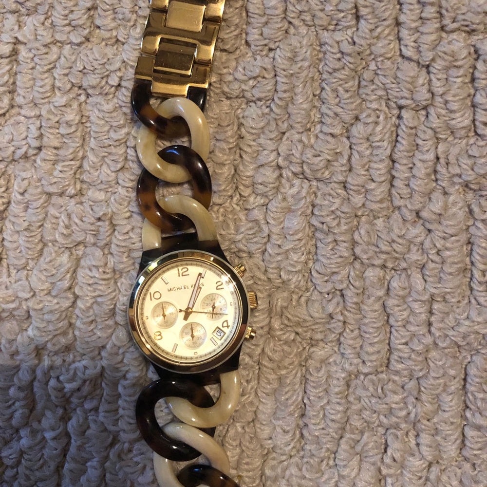 Michael Kors Curb Link Watch